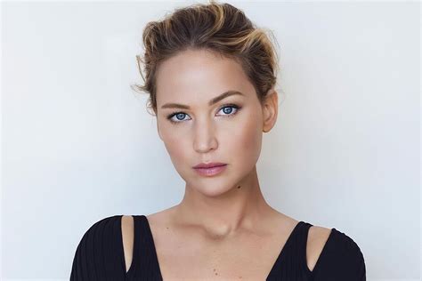 JENNIFER LAWRENCE Nude .